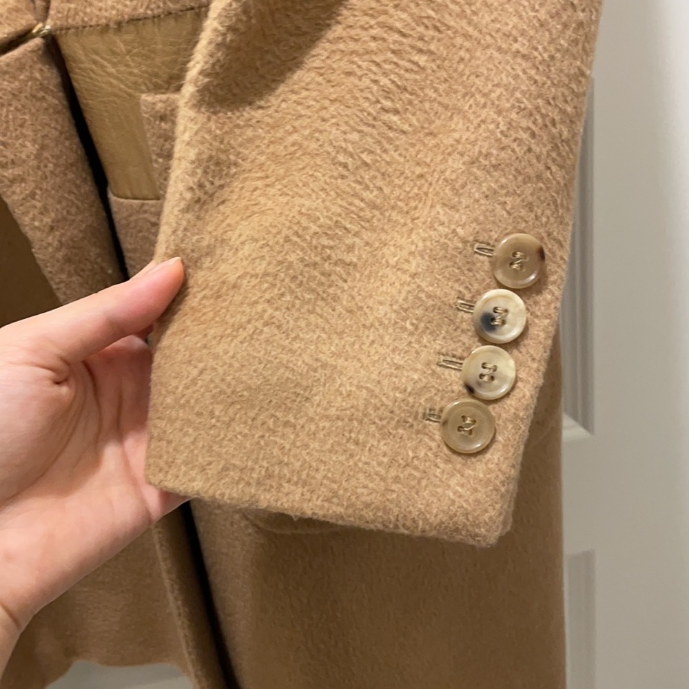 MaxMara camel coat - Picture 3 of 10